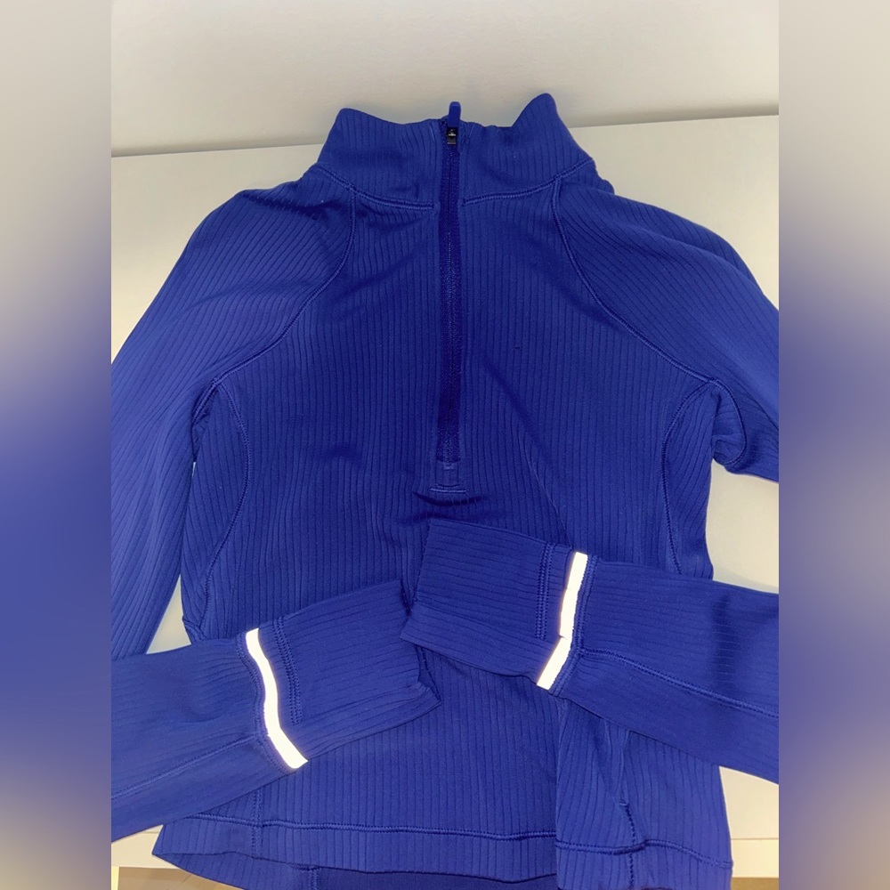 It’s Rulu Ribbed Cropped Half Zip